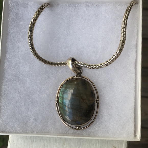 SOLD Glittering Laboradite Necklace - Picture 4 of 4